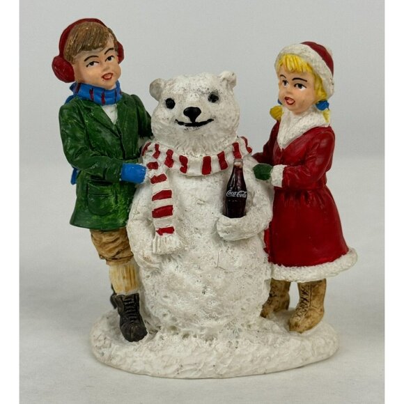 Coca-Cola Other - Coca-Cola Town Square Collection Figurine Set With Benches 1994 Snowbear Vintage